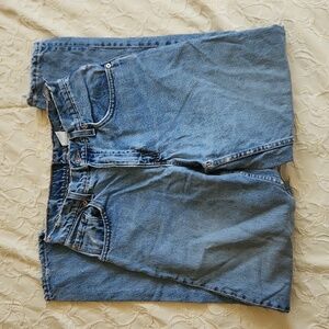 Levis 560 jeans